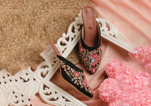 Elegant Black Mules with Intricate Design