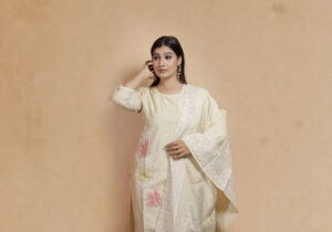 Handcrafted Cream Chikankari Suit Set | Ivory Bloom