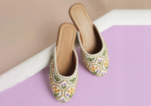 Honeycomb Bloom Embroidered Jutti
