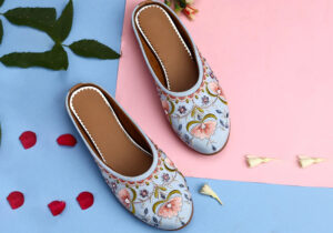 Serene Bloom Embroidered Pastel Jutti